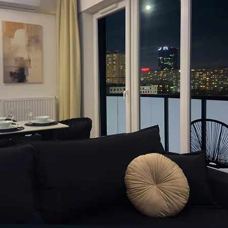 Urban Global Premium, 8th Floor, No 14, Free Garage, Self Check-in, No Deposit