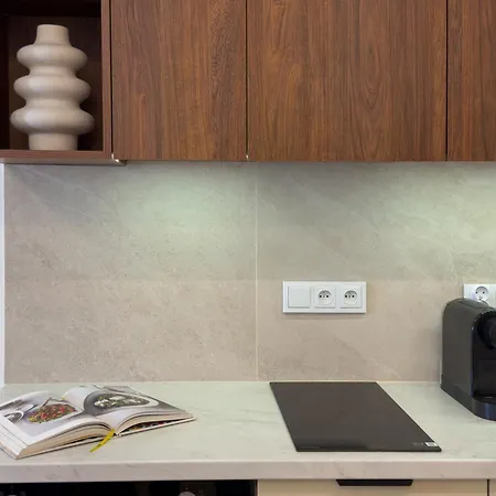 Urban Global Premium, 8th Floor, No 14 - Air Condition - Balcony - Free Garage Apartment Katowice