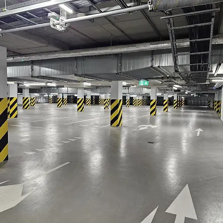 Urban Global Premium, 8th Floor, No 14 - Air Condition - Balcony - Free Garage