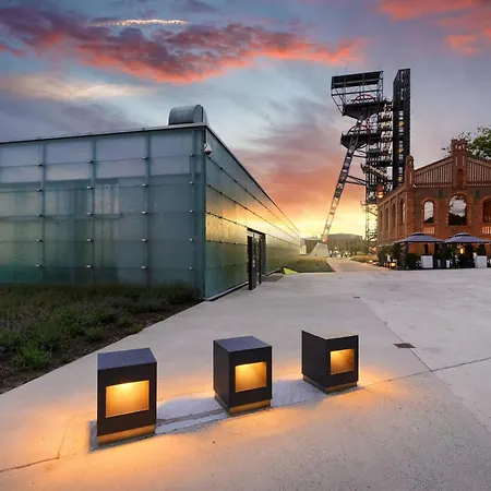 Urban Global Premium, 8th Floor, No 14, Free Garage, Self Check-in, No Deposit * Κατοβίτσε