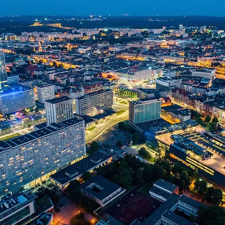 Urban Global Premium, 8th Floor, No 14, Free Garage, Self Check-in, No Deposit *