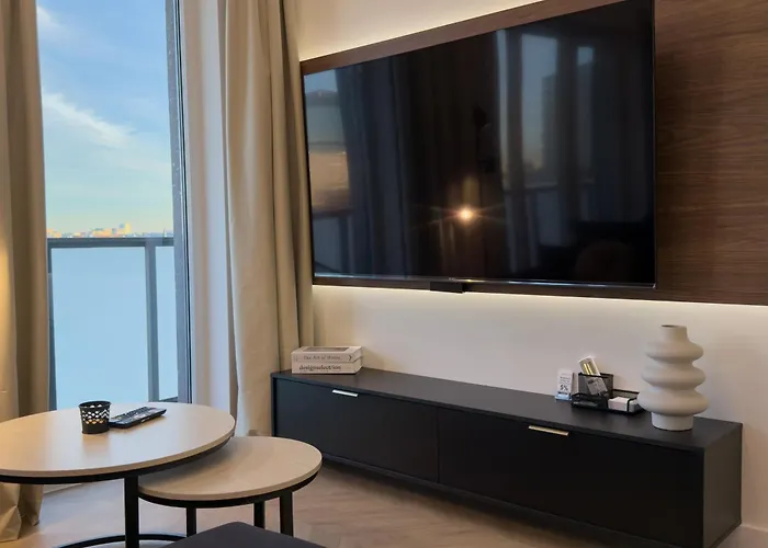 Urban Global Premium, 8th Floor, No 14, Free Garage, Self Check-in, No Deposit Διαμέρισμα