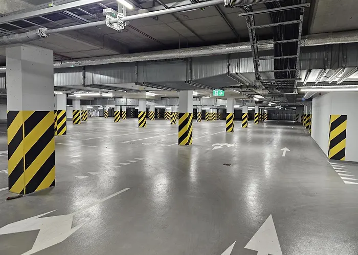 Urban Global Premium, 8th Floor, No 14, Free Garage, Self Check-in, No Deposit